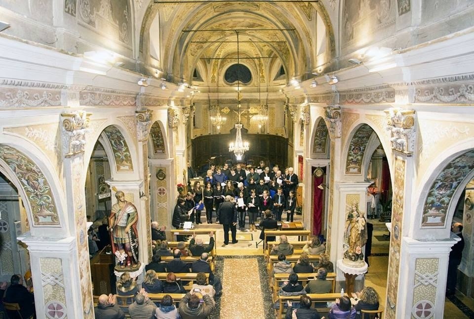 interno chiesa sant'andrea